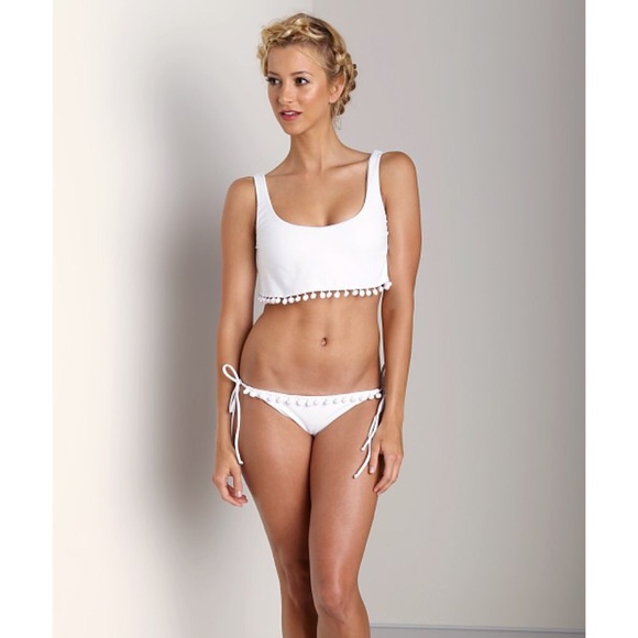 BeachRiot + StoneColdFox kiss Pom Pom bikini top - Picture 1 of 5